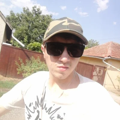 László