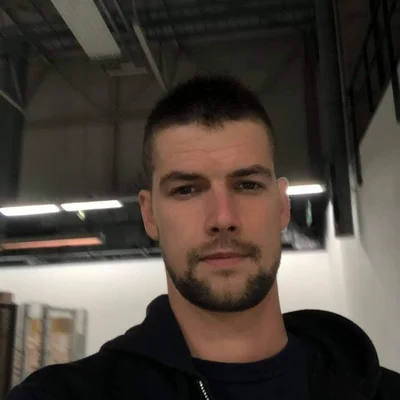 Tamás