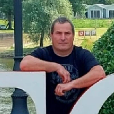 József
