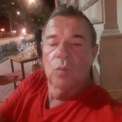 György