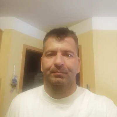 Ricsi, Vértesacsa
