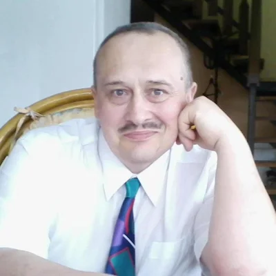 László