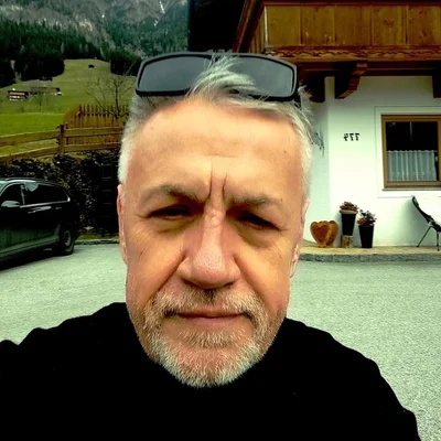 Tamás