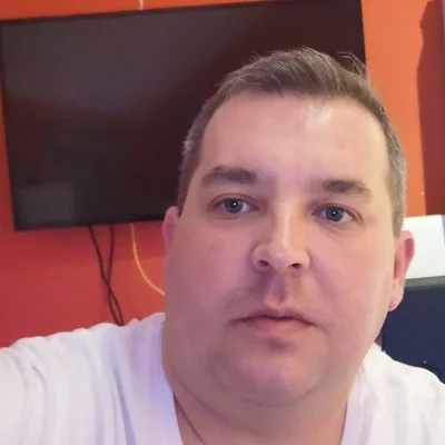 István, társkereső Tárnok