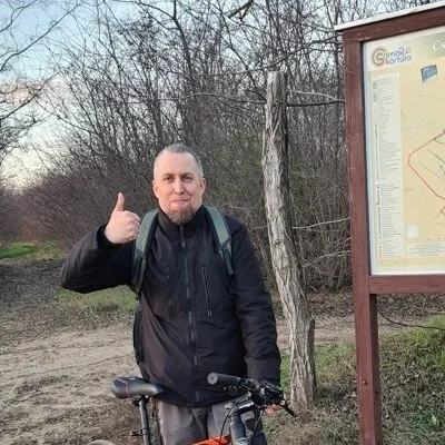 Tamás