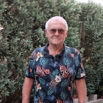 János