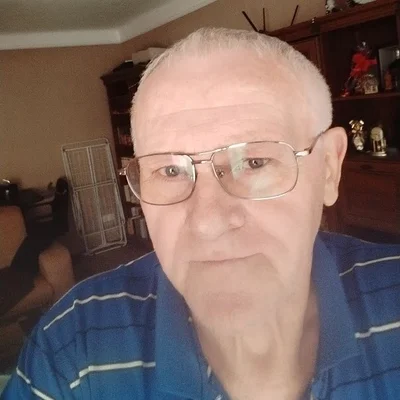 János
