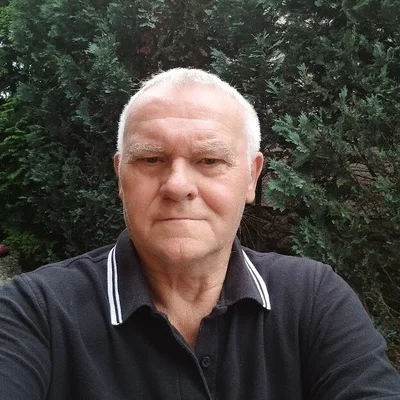 János