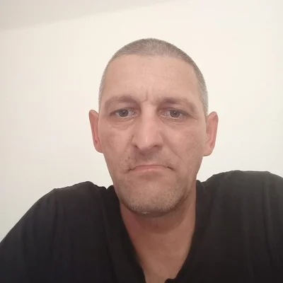 János, társkereső Mezőhegyes