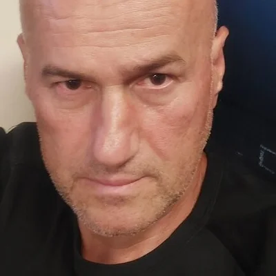János