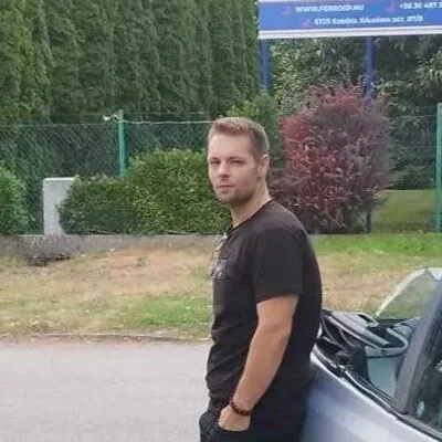 Róbert