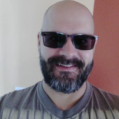 János