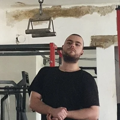 Kristóf, Hetény