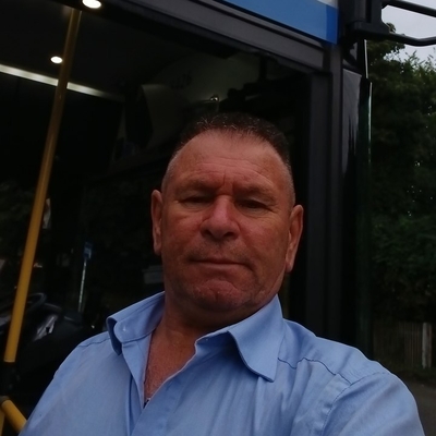 Toni, társkereső Bécsújhely