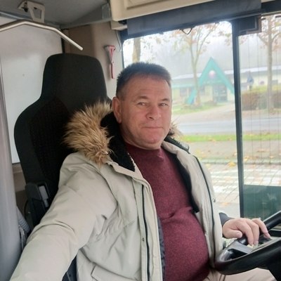Toni, társkereső Bécsújhely