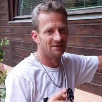 János