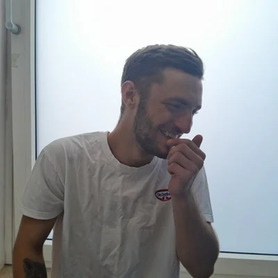 Ádám