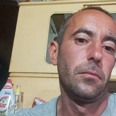 Dani, Érd