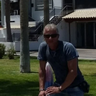 Péter