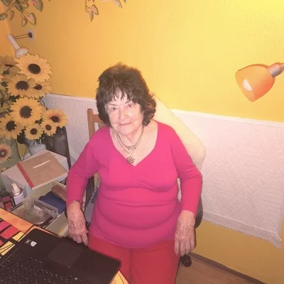 Ilona, Ajka