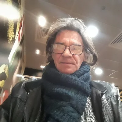 Gyula, Marseille