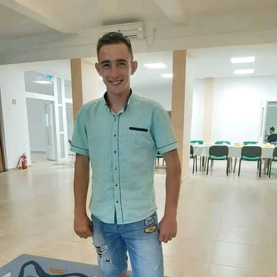 György