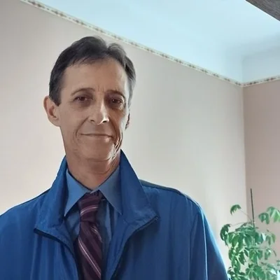 László