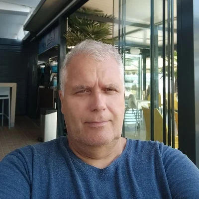 István