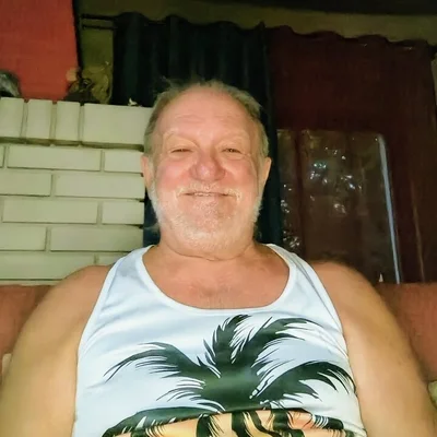 László