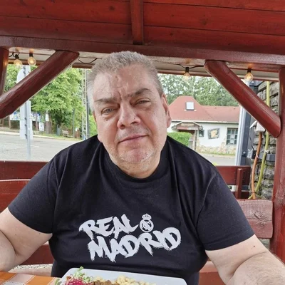 István
