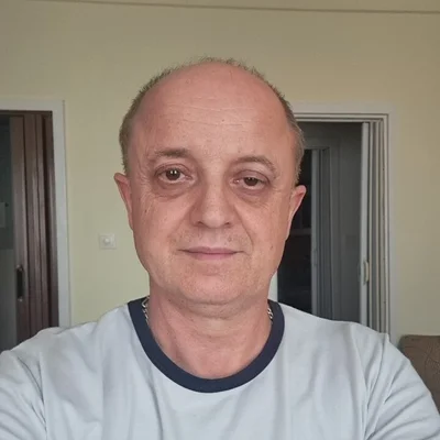 Tamás