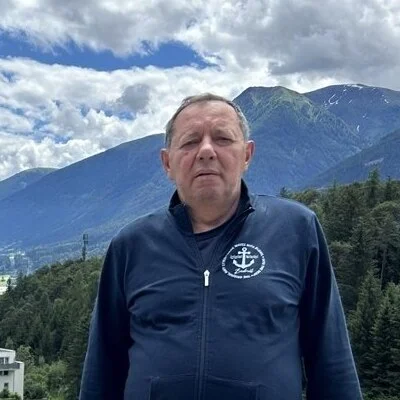 Béla