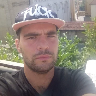 Istvan, Pécs