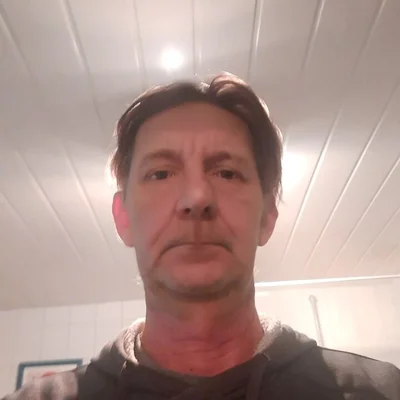 László, Glonn
