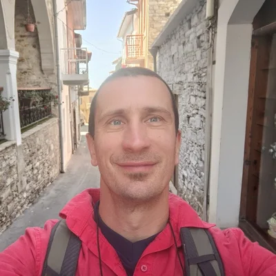 Peter, Budapest