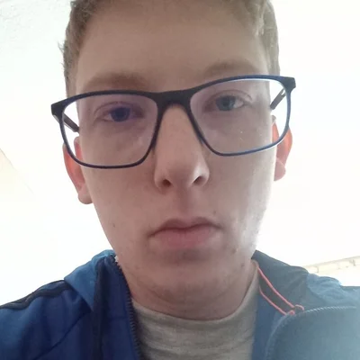 Tamás