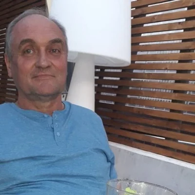 János