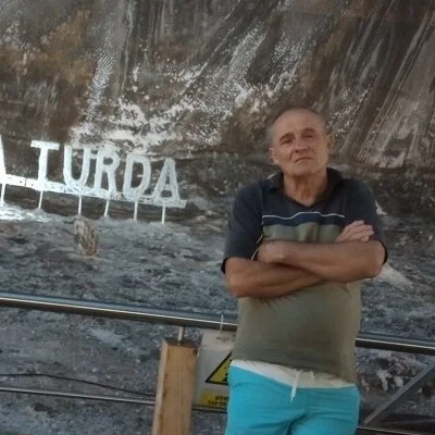 János
