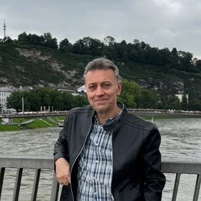 Tamás, Hausham