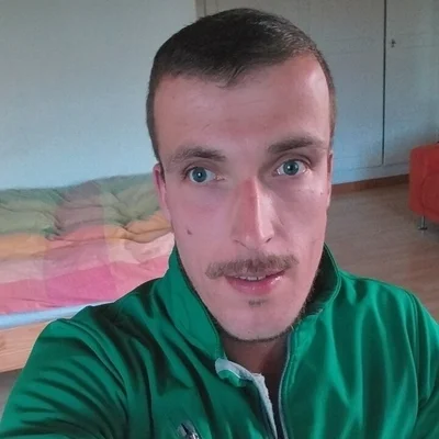 András