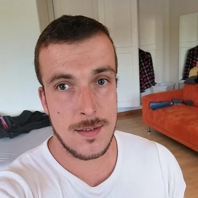 András, Zeteváralja