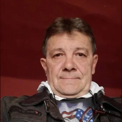 László