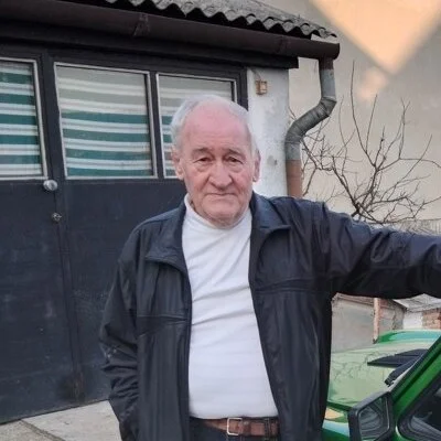 József