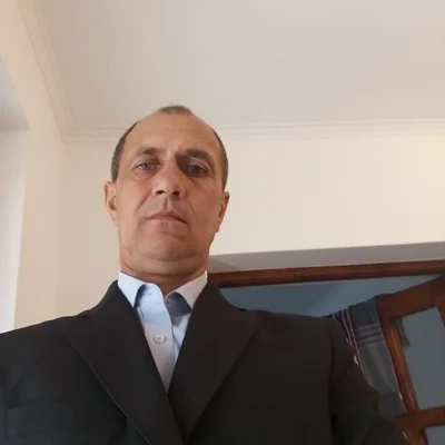 János