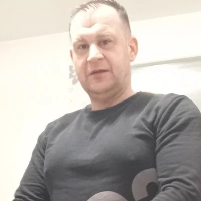 Márió