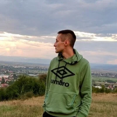 Levi, Sepsiszentgyörgy
