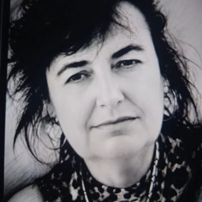 Mónika