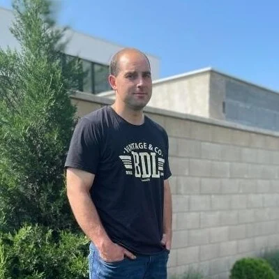 Tamás