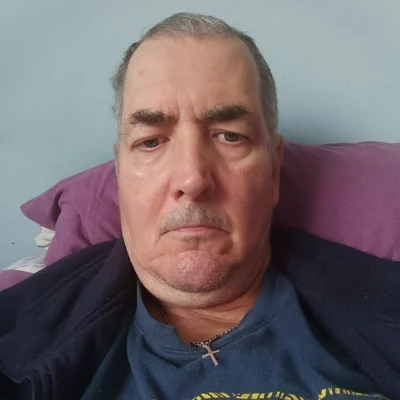 András