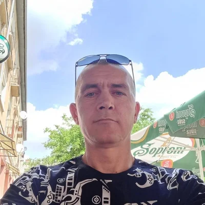 László